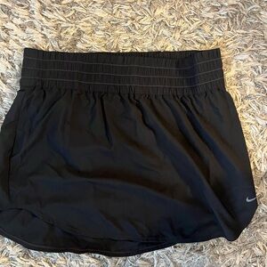 Nike Black Skorts Lightweight Athletic Wear. 2X